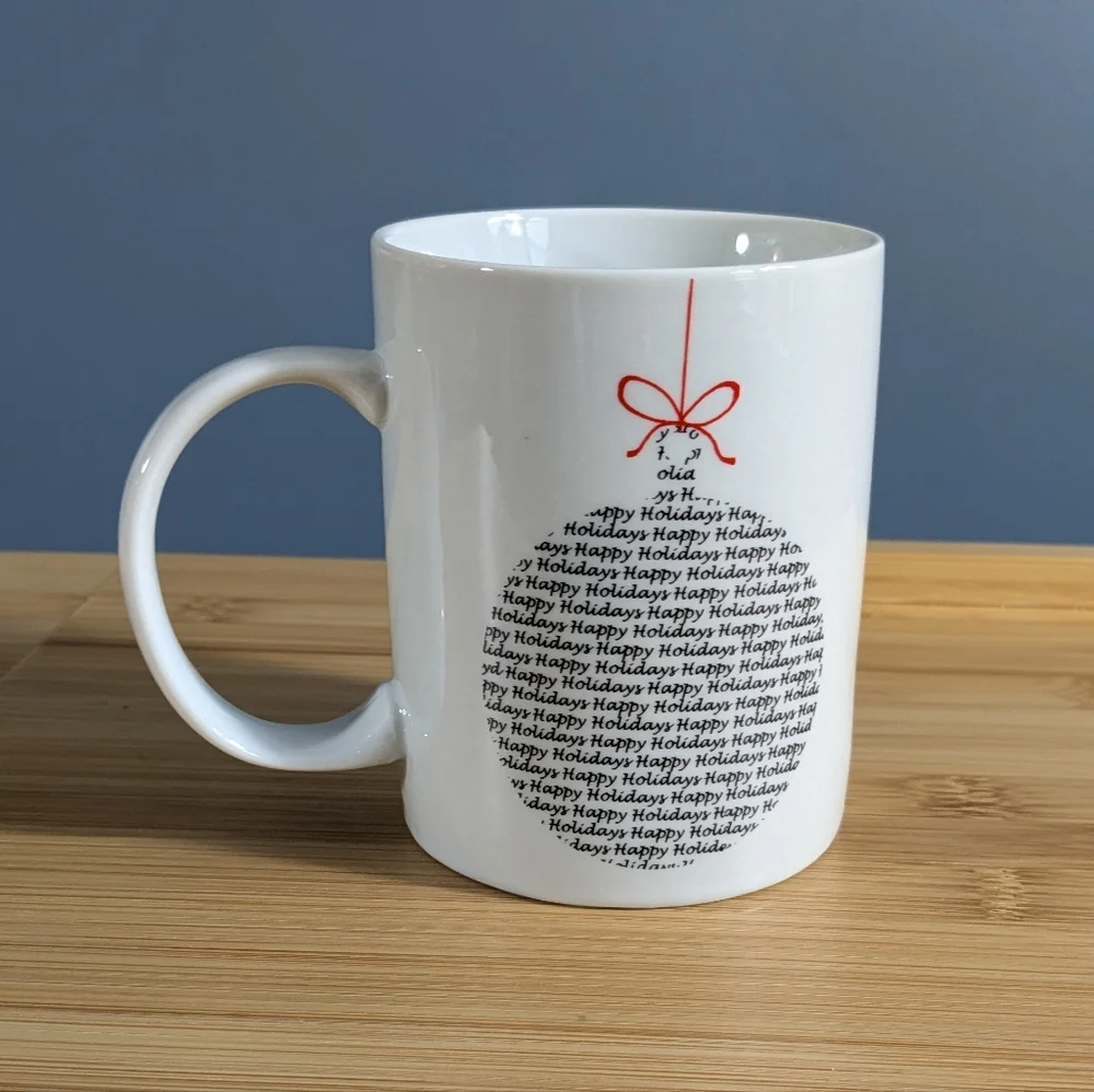 ❤️ Happy Holidays ornament mug